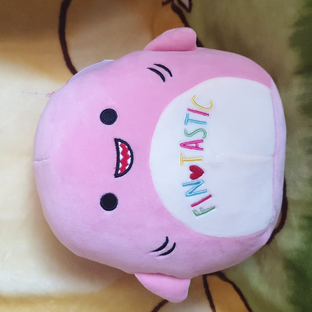 Squishmallows Pink Shark Selene